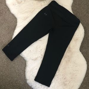 Under Armour Compression Ruched Waistband Capris M